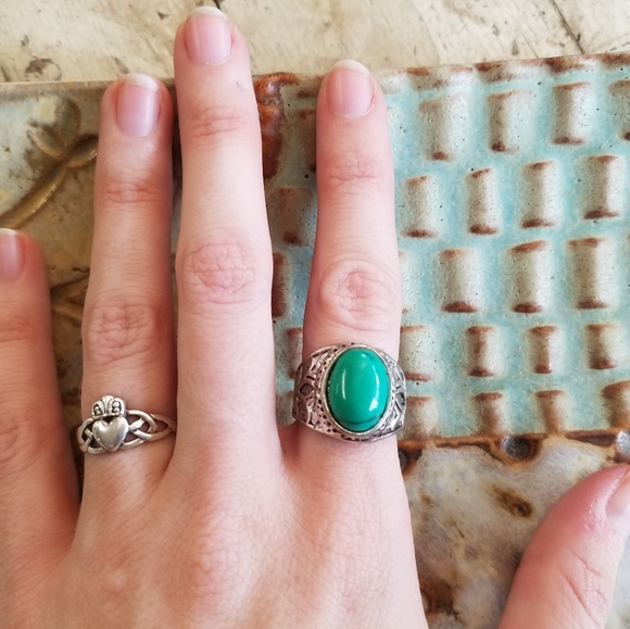 Faux Turquoise Ring - Picture 6 of 6